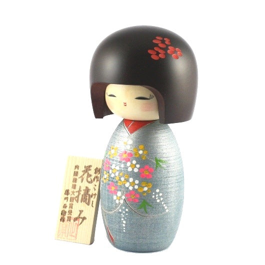 Hanatsumi Kokeshi