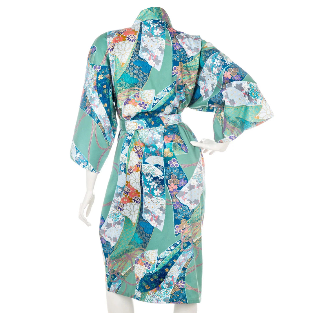 Kurzer Yukata mit Schleife